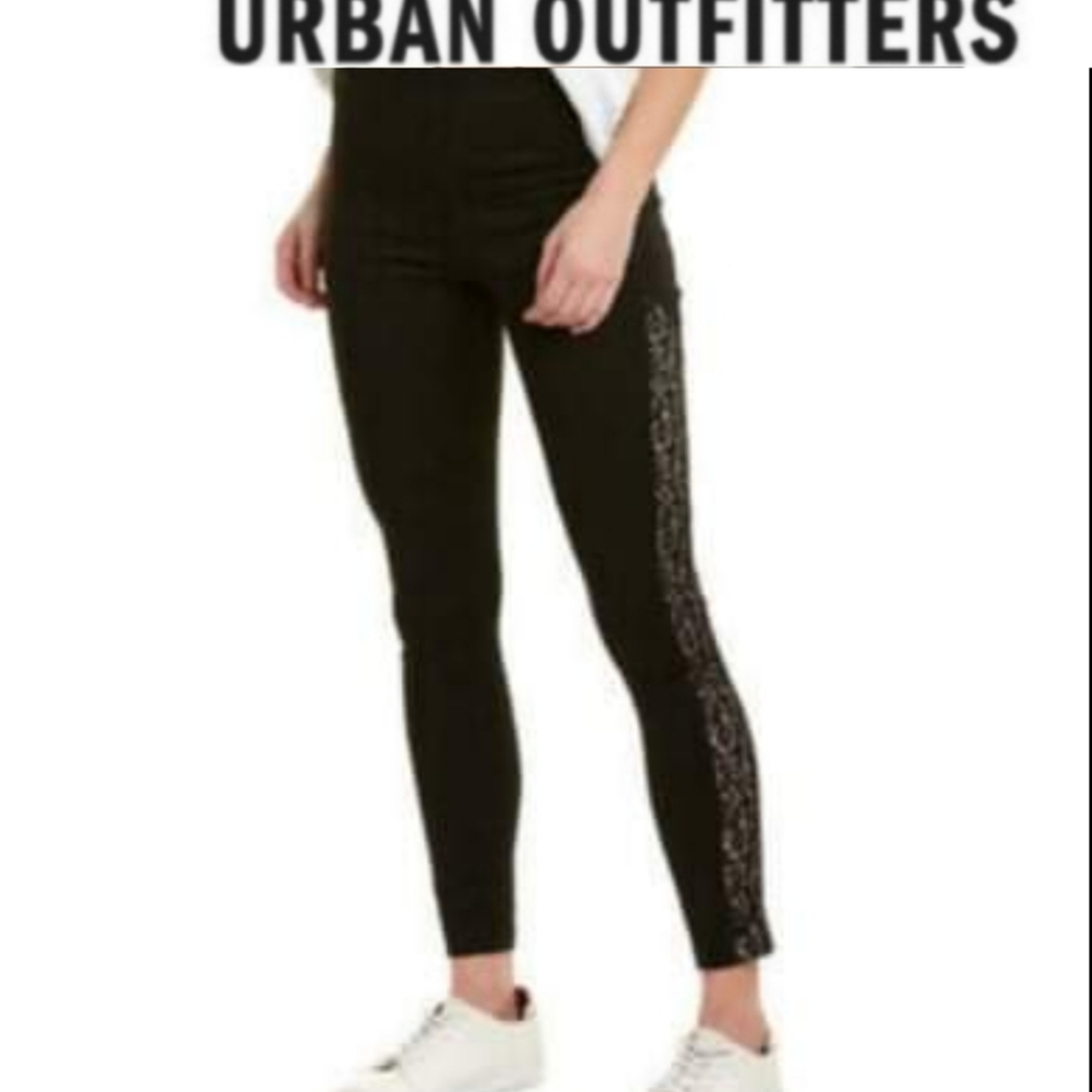 BDG urban outfitters high rise twig ankle jeans